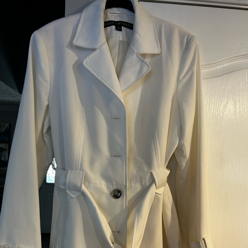 Only worn a few times. Nice dress jacket.